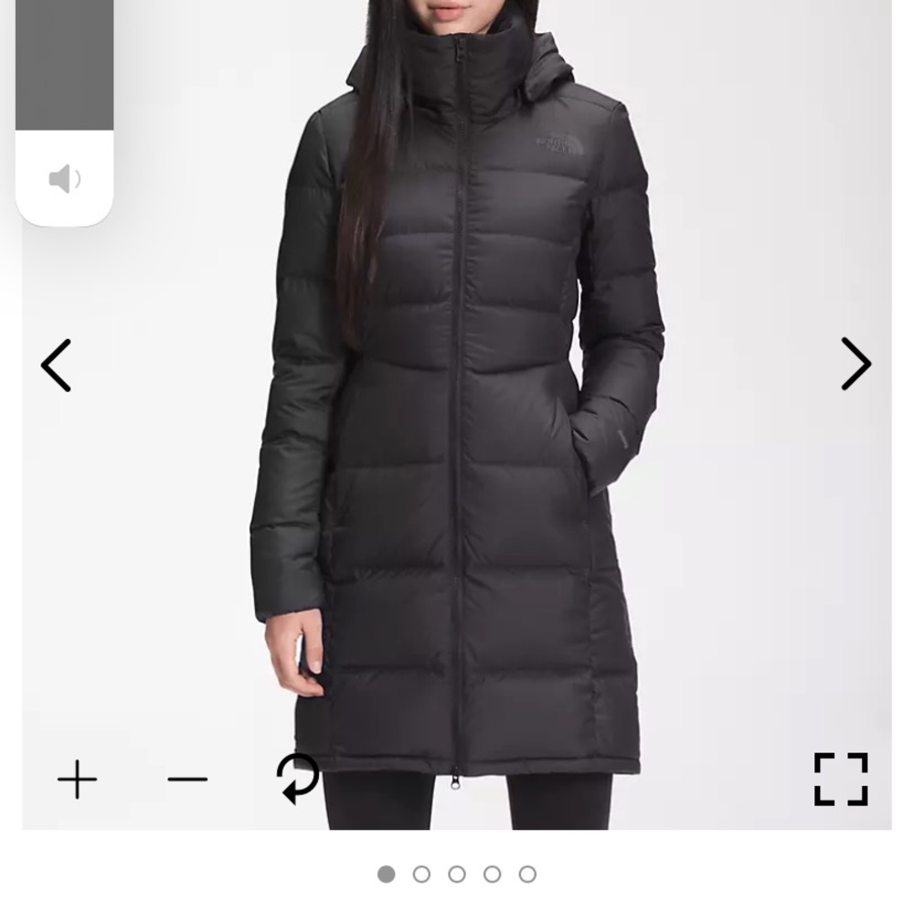 The North Face Women's Black Puffer Coat